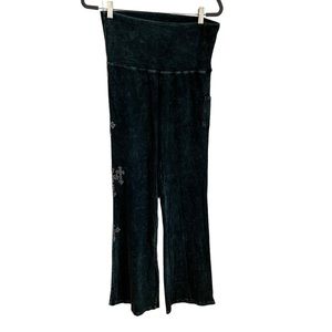 Los Angeles 2Unik Rhinestone Cross High Waisted Flare Acid Wash Blue Size XL